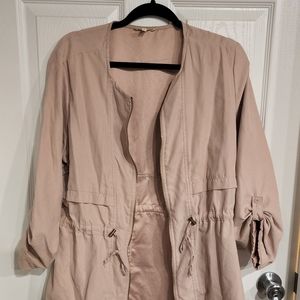 NWOT Lightweight sueded jacket